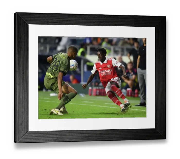 Framed Print : Arsenal vs AC Milan: Dubai Super Cup Clash (2022-23) Framed Print : Arsenal vs AC Milan: Dubai Super Cup Clash (2022-23)