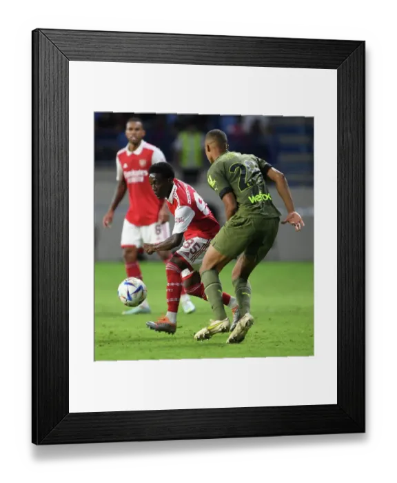 Framed Print : Arsenal vs AC Milan: Dubai Super Cup Clash (2022-23)