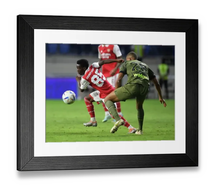 Framed Print : Arsenal vs AC Milan: Dubai Super Cup Clash (2022-23) Framed Print : Arsenal vs AC Milan: Dubai Super Cup Clash (2022-23)