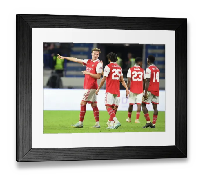 Framed Print : Arsenal vs AC Milan: Dubai Super Cup Showdown (2022-23) Framed Print : Arsenal vs AC Milan: Dubai Super Cup Showdown (2022-23)