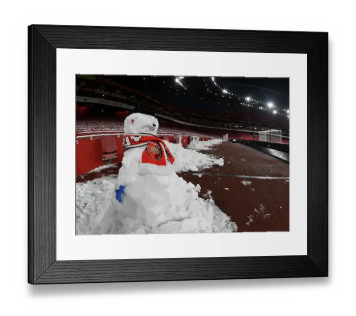 Framed Print : Arsenal FC: Kim Little's Unwavering Concentration Before Arsenal vs. Olympique Lyonnais, UEFA Women's Champions League 2022-23