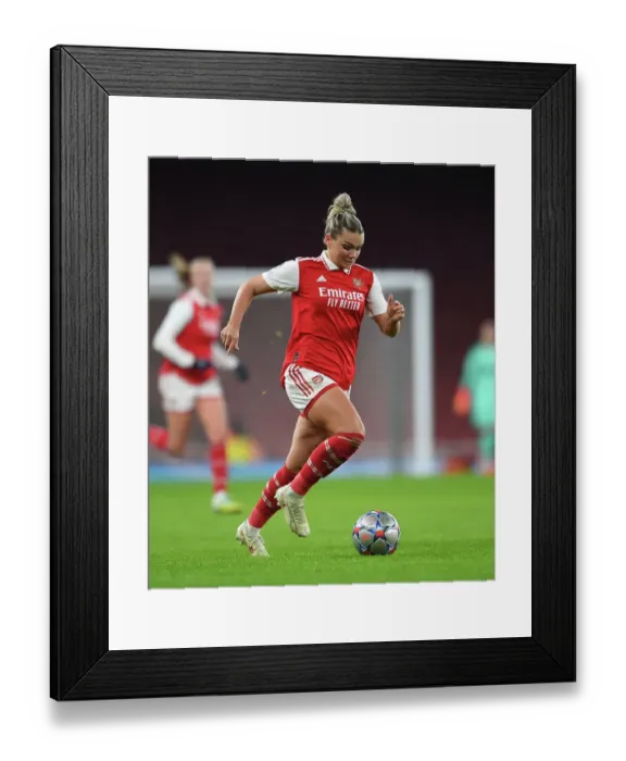 Framed Print : Arsenal FC: Kim Little's Unwavering Focus and Determination Before the UEFA Women's Champions League Match against Olympique Lyonnais (2022-23)