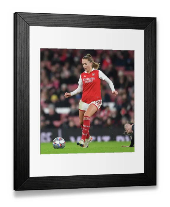 Framed Print : Focus and Determination: Kim Little's Pre-Game Ritual with Arsenal FC in the UEFA Women's Champions League