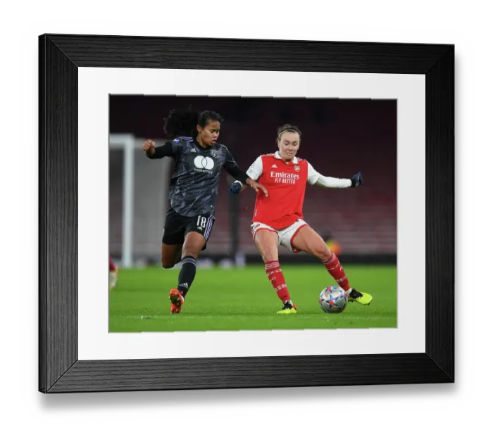 Framed Print : Arsenal FC: Kim Little's Focus and Determination Before Champions League Clash with Olympique Lyonnais (2022-23) Framed Print : Arsenal FC: Kim Little's Focus and Determination Before Champions League Clash with Olympique Lyonnais (2022-23)