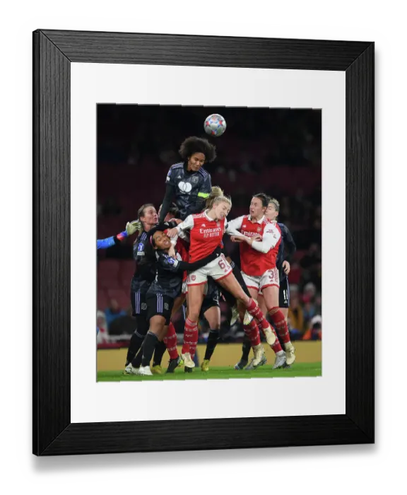Framed Print : Arsenal's Kim Little: Unwavering Focus Ahead of Arsenal vs. Olympique Lyonnais (UEFA Women's Champions League, 2022-23) Framed Print : Arsenal's Kim Little: Unwavering Focus Ahead of Arsenal vs. Olympique Lyonnais (UEFA Women's Champions League, 2022-23)