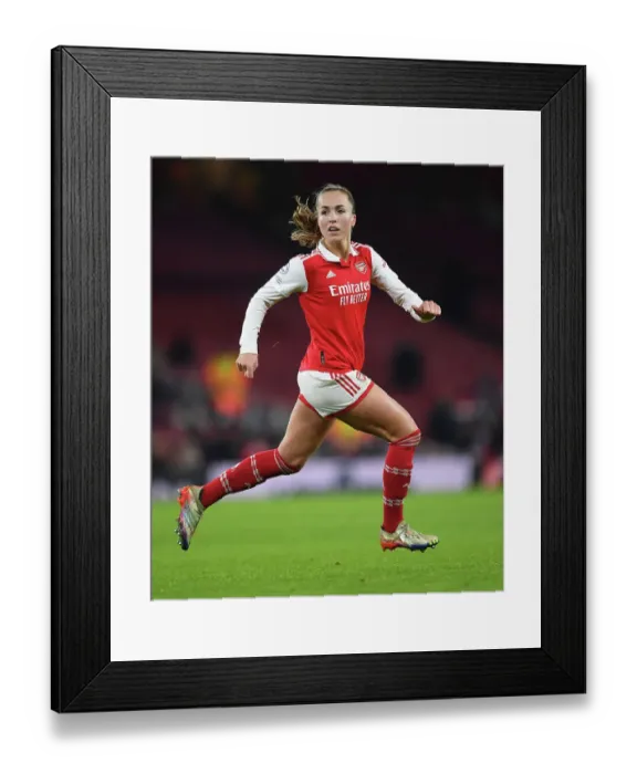 Framed Print : Arsenal FC: Kim Little's Unwavering Focus in the Changing Room Before Arsenal Women vs Olympique Lyonnais - UEFA Women's Champions League (2022-23)