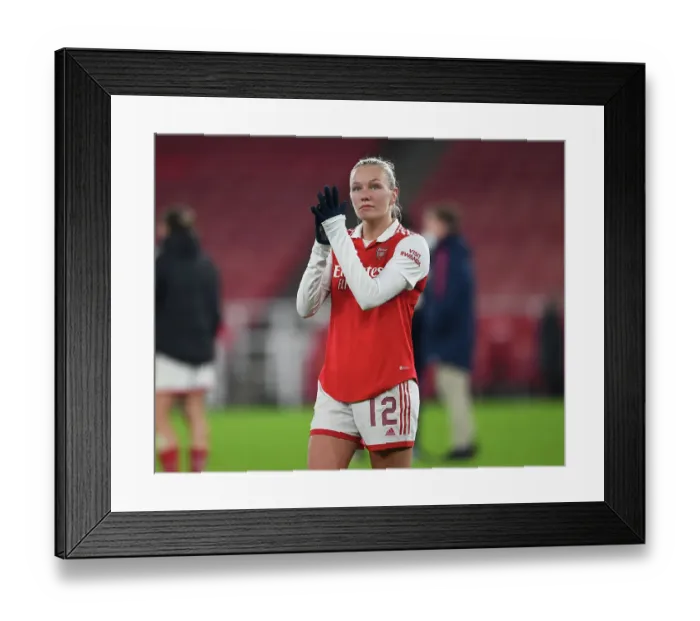 Framed Print : Focus and Determination: Kim Little's Pre-Game Ritual with Arsenal FC in the Changing Room (UEFA Women's Champions League, 2022-23)