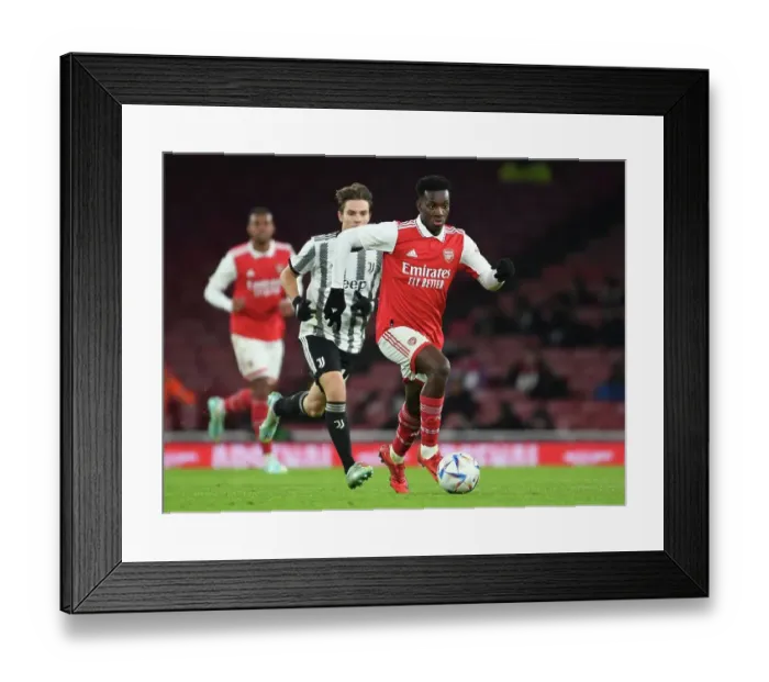 Framed Print : Arsenal vs Juventus: Eddie Nketiah in Action at the Emirates Stadium (2022-23)