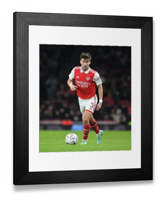 Framed Print : Arsenal vs Juventus: Tierney Shines in London Friendly (2022-23) Framed Print : Arsenal vs Juventus: Tierney Shines in London Friendly (2022-23)