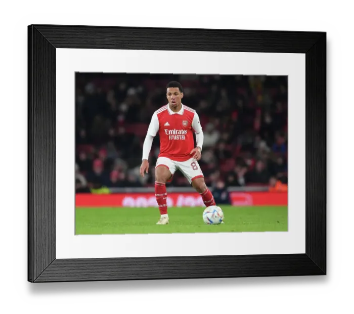 Framed Print : Arsenal's Ethan Nwaneri Steals the Show in London Friendly Against Juventus (2022-23) Framed Print : Arsenal's Ethan Nwaneri Steals the Show in London Friendly Against Juventus (2022-23)