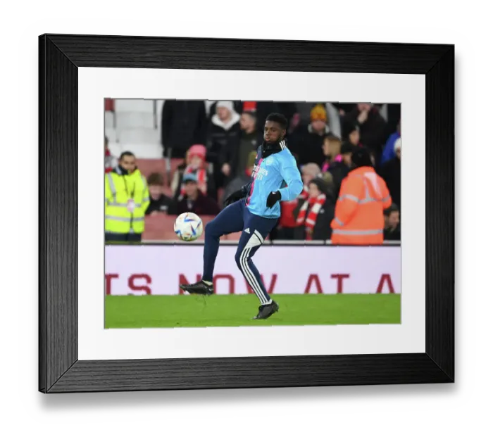 Framed Print : Arsenal vs Juventus: Pre-Season Clash at Emirates Stadium (2022-23)