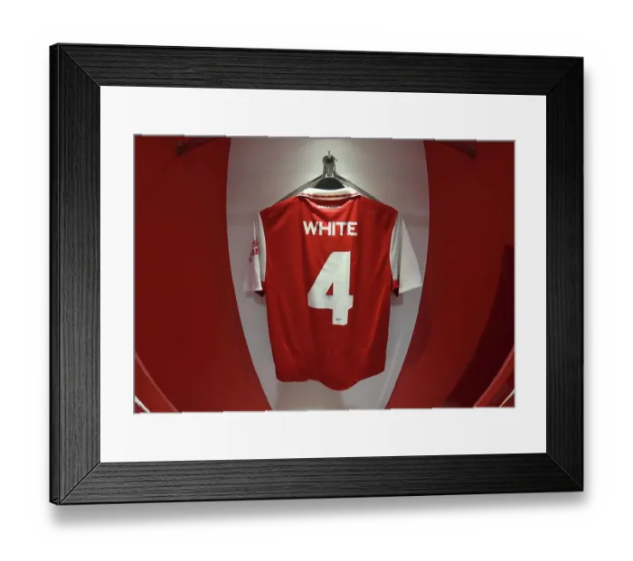 Framed Print : Arsenal vs Juventus: Pre-Match Scene at Emirates Stadium - Ben White's Shirt in the Arsenal Changing Room (2022-23) Framed Print : Arsenal vs Juventus: Pre-Match Scene at Emirates Stadium - Ben White's Shirt in the Arsenal Changing Room (2022-23)