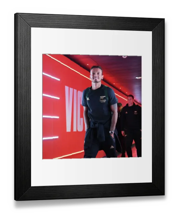 Framed Print : Arsenal vs Juventus: A Friendly Clash at Emirates Stadium (2022-23)