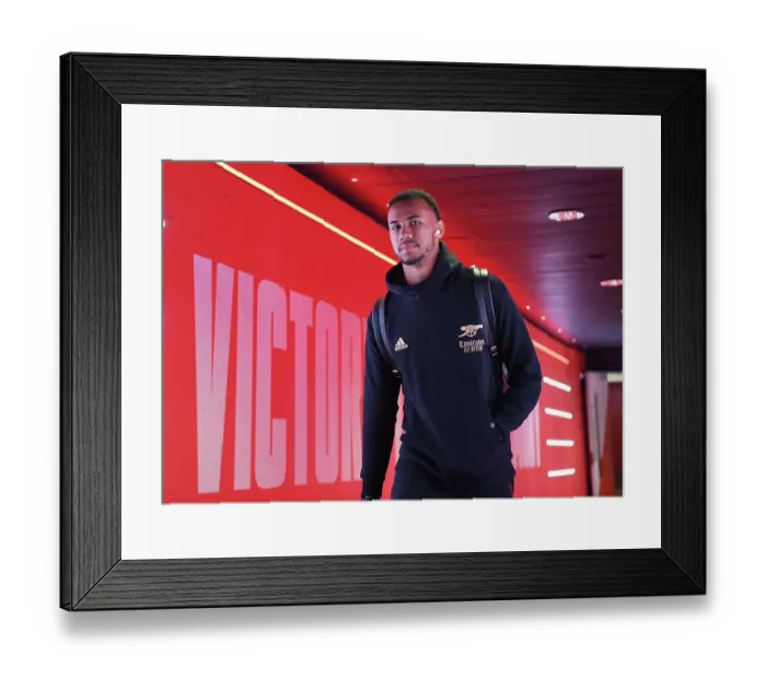 Framed Print : Arsenal vs Juventus: Gabriel's Pre-Match Focus at Emirates Stadium (2022-23) Framed Print : Arsenal vs Juventus: Gabriel's Pre-Match Focus at Emirates Stadium (2022-23)