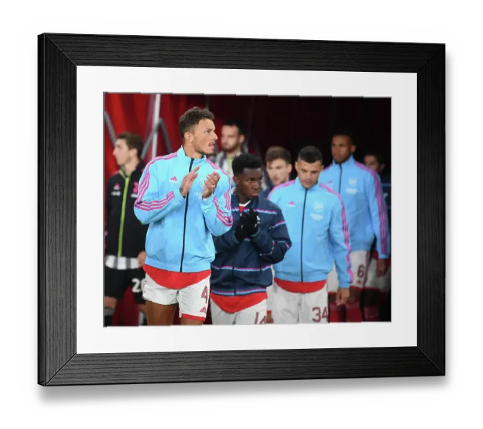 Framed Print : Arsenal vs Juventus: Friendly Clash at Emirates Stadium (2022-23) Framed Print : Arsenal vs Juventus: Friendly Clash at Emirates Stadium (2022-23)