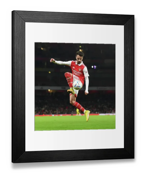 Framed Print : Arsenal vs Juventus: 2022-23 Friendly Showdown at Emirates Stadium Framed Print : Arsenal vs Juventus: 2022-23 Friendly Showdown at Emirates Stadium