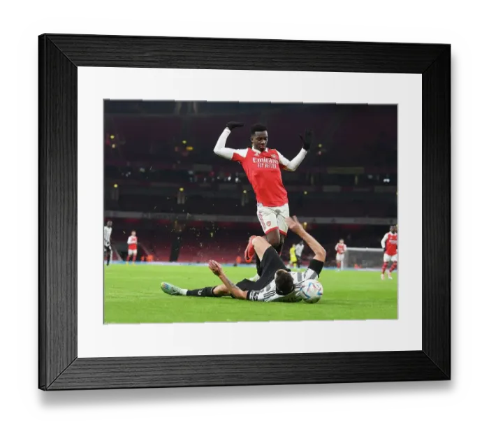 Framed Print : Arsenal's Eddie Nketiah Faces Off Against Juventus at Emirates Stadium (2022-23) Framed Print : Arsenal's Eddie Nketiah Faces Off Against Juventus at Emirates Stadium (2022-23)