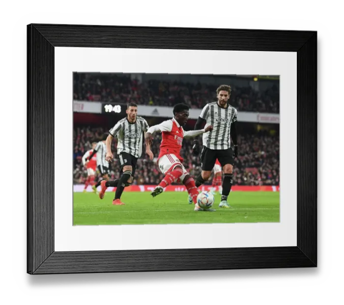 Framed Print : Arsenal vs Juventus: The Emirates Showdown, 2022-23