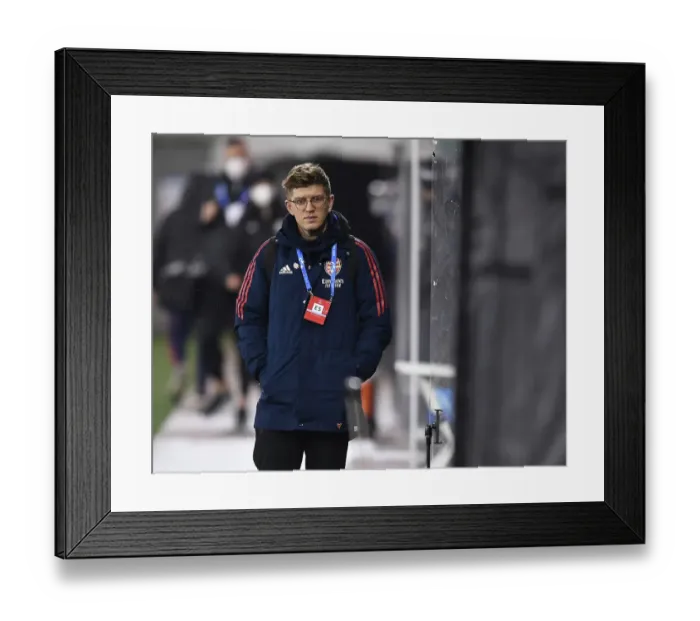 Framed Print : Arsenal Women Take on FC Zürich in UEFA Champions League Showdown Framed Print : Arsenal Women Take on FC Zürich in UEFA Champions League Showdown
