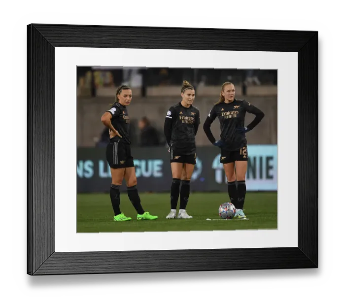 Framed Print : Arsenal Women Battle FC Zurich in UEFA Champions League Showdown
