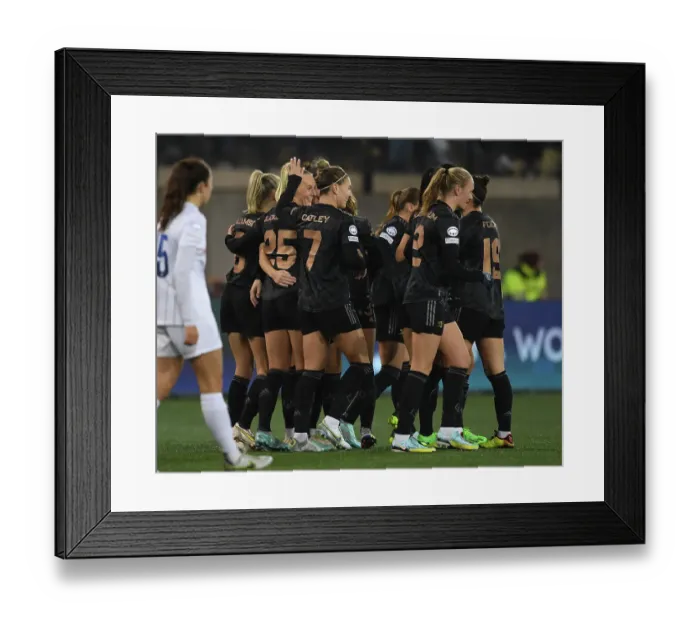 Framed Print : Arsenal Women's Historic Sixth Goal: Stina Blackstenius Scores in Champions League Victory over FC Zurich