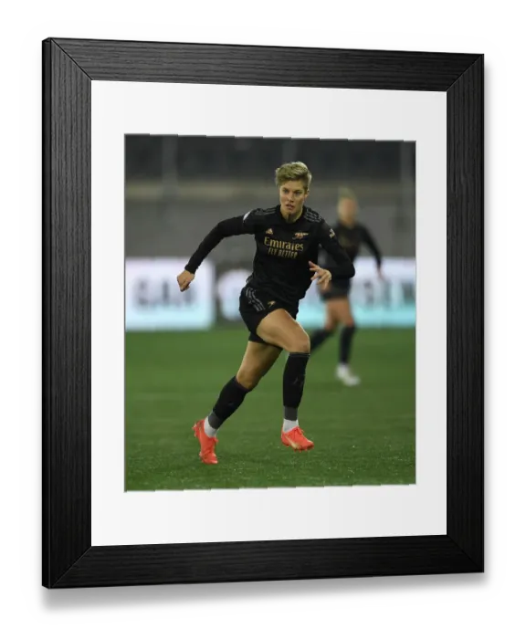 Framed Print : Arsenal Women Face Off Against FC Zurich in UEFA Champions League Showdown