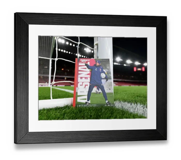 Framed Print : Arsenal vs. West Ham United: Premier League Clash at Emirates Stadium (December 2022)