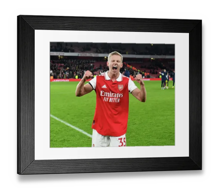 Framed Print : Arsenal's Zinchenko Leads Victory Celebrations Against West Ham in 2022-23 Premier League Framed Print : Arsenal's Zinchenko Leads Victory Celebrations Against West Ham in 2022-23 Premier League