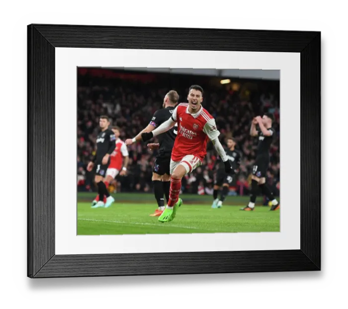 Framed Print : Martinelli's Brace: Arsenal Cruise Past West Ham in Premier League Clash Framed Print : Martinelli's Brace: Arsenal Cruise Past West Ham in Premier League Clash