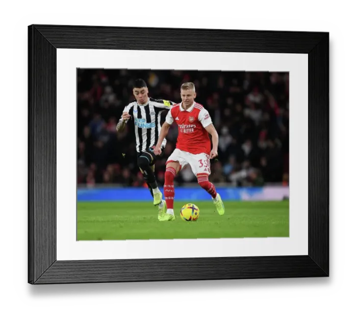 Framed Print : Zinchenko's Masterclass: Arsenal's Commanding Victory Over Newcastle at Emirates Stadium