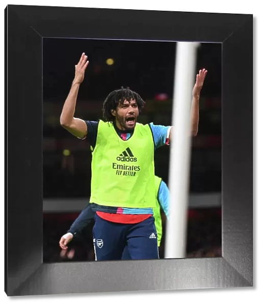 Arsenal's Mo Elneny in Action Against Newcastle United - Premier League 2022-23