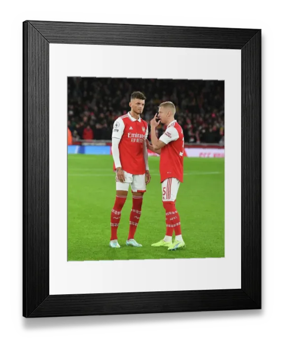 Framed Print : Arsenal FC vs Newcastle United: Pre-Match Moment at Emirates Stadium (2022-23)