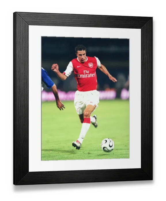 Framed Print : Robin van Persie's Unforgettable Debut: Arsenal's 3-Thrashing of Dinamo Zagreb in UEFA Champions League Qualifying (2006)