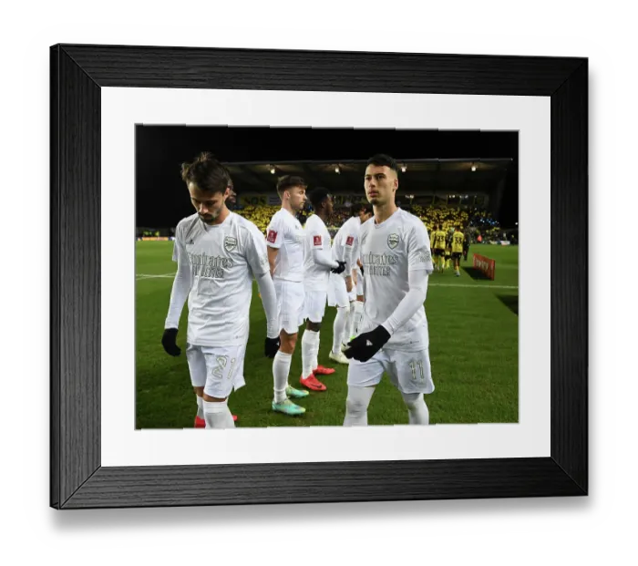 Framed Print : Gabriel Martinelli Prepares for Arsenal's FA Cup Clash against Oxford United