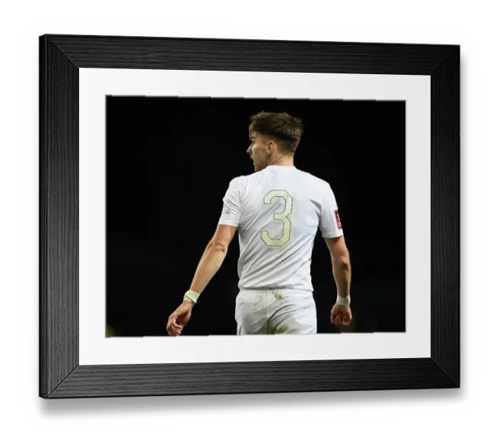 Framed Print : Arsenal's Kieran Tierney in Action against Oxford United in FA Cup Third Round