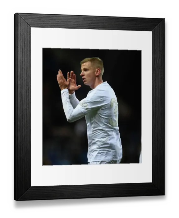 Framed Print : Arsenal Triumphs at Oxford United: FA Cup Third Round Victory