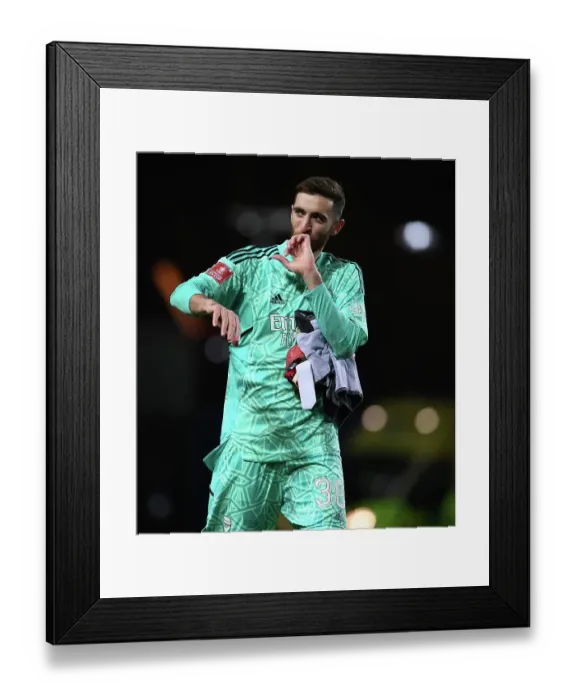 Framed Print : Arsenal Celebrate FA Cup Victory Over Oxford United: Matt Turner's Triumphant Wave