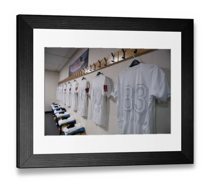 Framed Print : Arsenal's Ethan Nwaneri's Shirt in Oxford United's FA Cup Dressing Room (2023) Framed Print : Arsenal's Ethan Nwaneri's Shirt in Oxford United's FA Cup Dressing Room (2023)