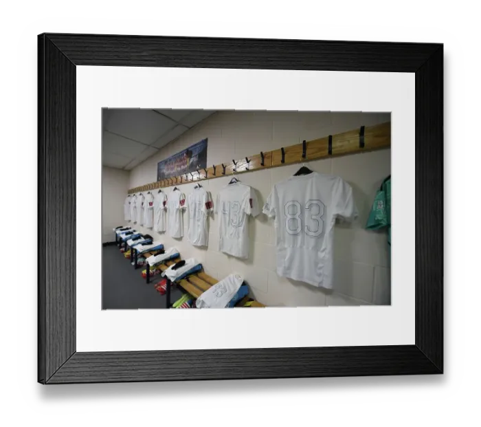 Framed Print : Arsenal's Ethan Nwaneri's Shirt in Oxford United's FA Cup Dressing Room (2023) Framed Print : Arsenal's Ethan Nwaneri's Shirt in Oxford United's FA Cup Dressing Room (2023)