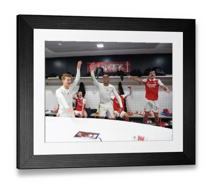 Framed Print : Arsenal's Glory: Triumphing over Tottenham in the Premier League Framed Print : Arsenal's Glory: Triumphing over Tottenham in the Premier League
