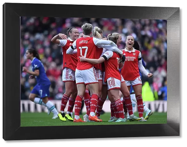 Arsenal Women Take Early Lead: Kim Little Scores Stunning Goal vs. Chelsea in FA WSL