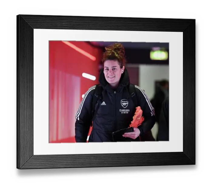 Framed Print : Jennifer Beattie Readies for Arsenal Women vs Chelsea Women Showdown at Emirates Stadium Framed Print : Jennifer Beattie Readies for Arsenal Women vs Chelsea Women Showdown at Emirates Stadium