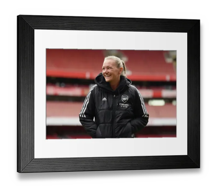 Framed Print : Arsenal's Frida Maanum Prepares for FA WSL Clash Against Chelsea at Emirates Stadium
