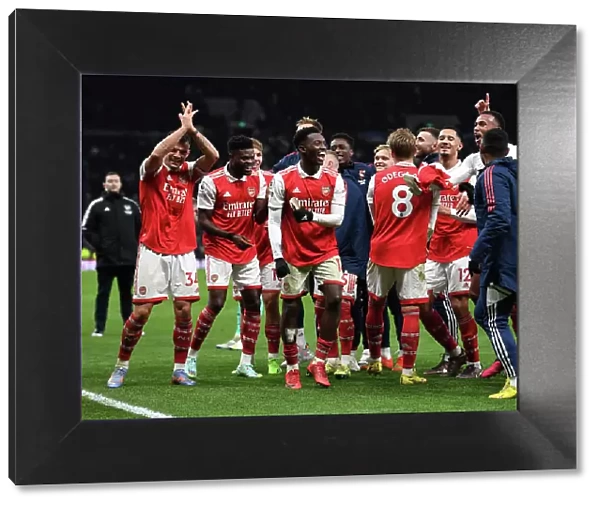 Eddie Nketiah's Thrilling Goal: Arsenal's Victory Over Tottenham in the 2022-23 Premier League