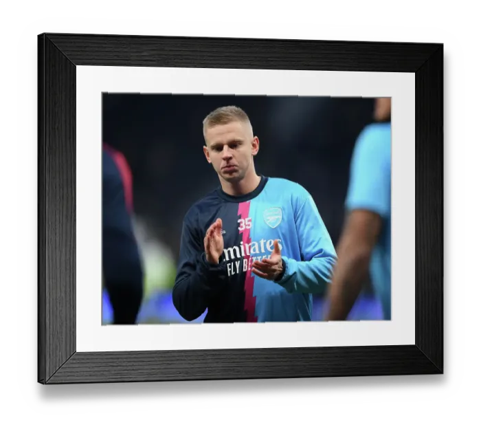 Framed Print : Arsenal's Zinchenko Prepares for Tottenham Showdown in Premier League 2022-23 Framed Print : Arsenal's Zinchenko Prepares for Tottenham Showdown in Premier League 2022-23