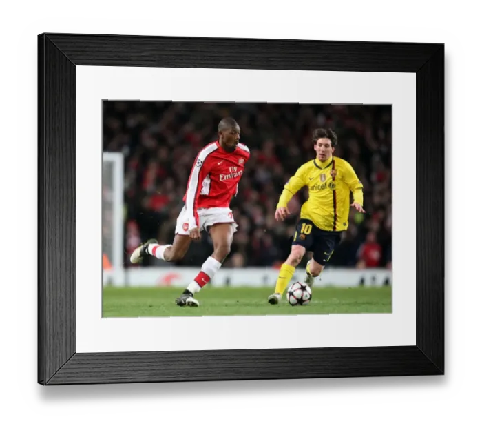 Framed Print : Abou Diaby (Arsenal) Lionel Messi (Barcelona). Arsenal 2: 2 Barcelona. UEFA Champions League Framed Print : Abou Diaby (Arsenal) Lionel Messi (Barcelona). Arsenal 2: 2 Barcelona. UEFA Champions League