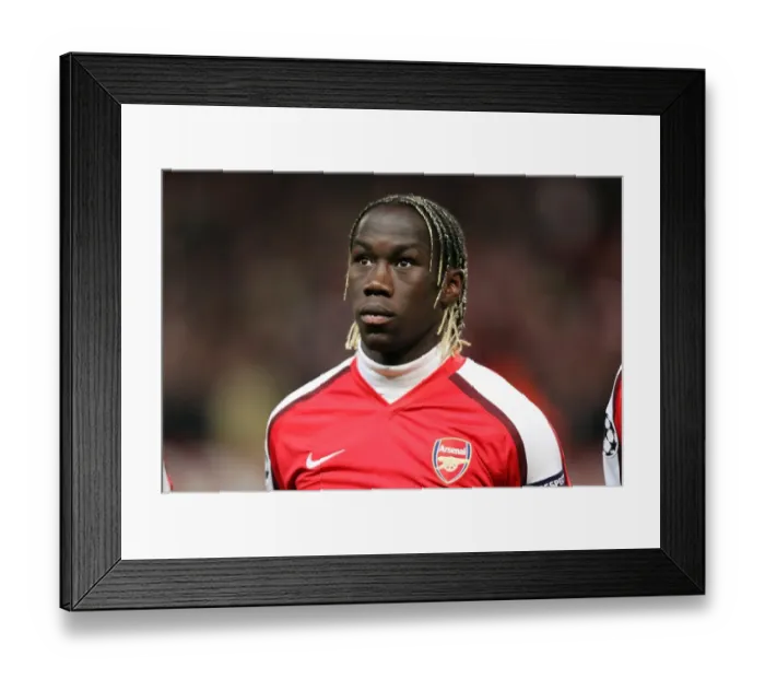 Framed Print : Bacary Sagna (Arsenal). Arsenal 2: 2 Barcelona. UEFA Champions League. Quarter Final