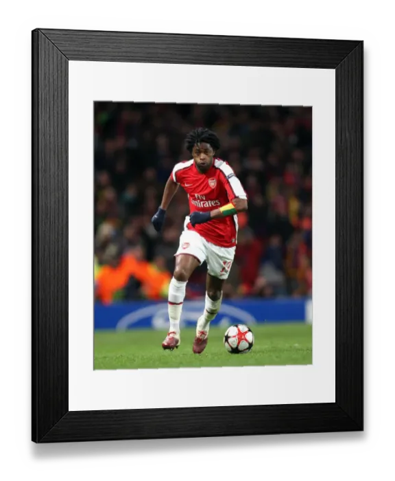 Framed Print : Alex Song (Arsenal). Arsenal 2: 2 Barcelona. UEFA Champions League. Quarter Final, 1st Leg Framed Print : Alex Song (Arsenal). Arsenal 2: 2 Barcelona. UEFA Champions League. Quarter Final, 1st Leg