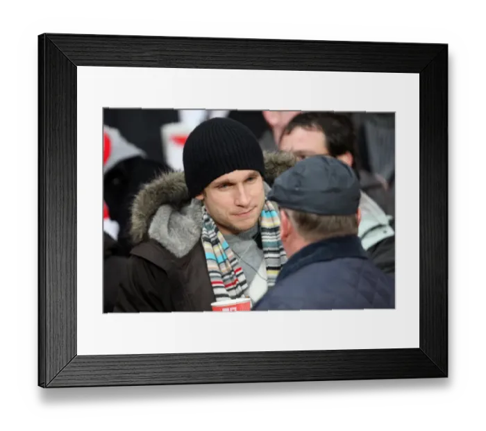 Framed Print : Moritz Volz (Ex Arsenal). Arsenal 2: 2 Barcelona. UEFA Champions League Framed Print : Moritz Volz (Ex Arsenal). Arsenal 2: 2 Barcelona. UEFA Champions League