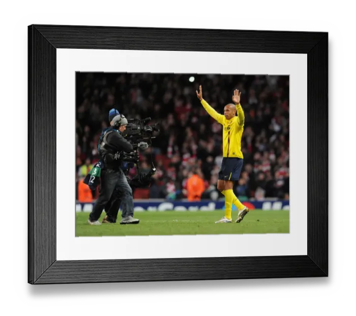 Framed Print : Thierry Henry (Barcelona). Arsenal 2: 2 Barcelona, UEFA Champions League Framed Print : Thierry Henry (Barcelona). Arsenal 2: 2 Barcelona, UEFA Champions League